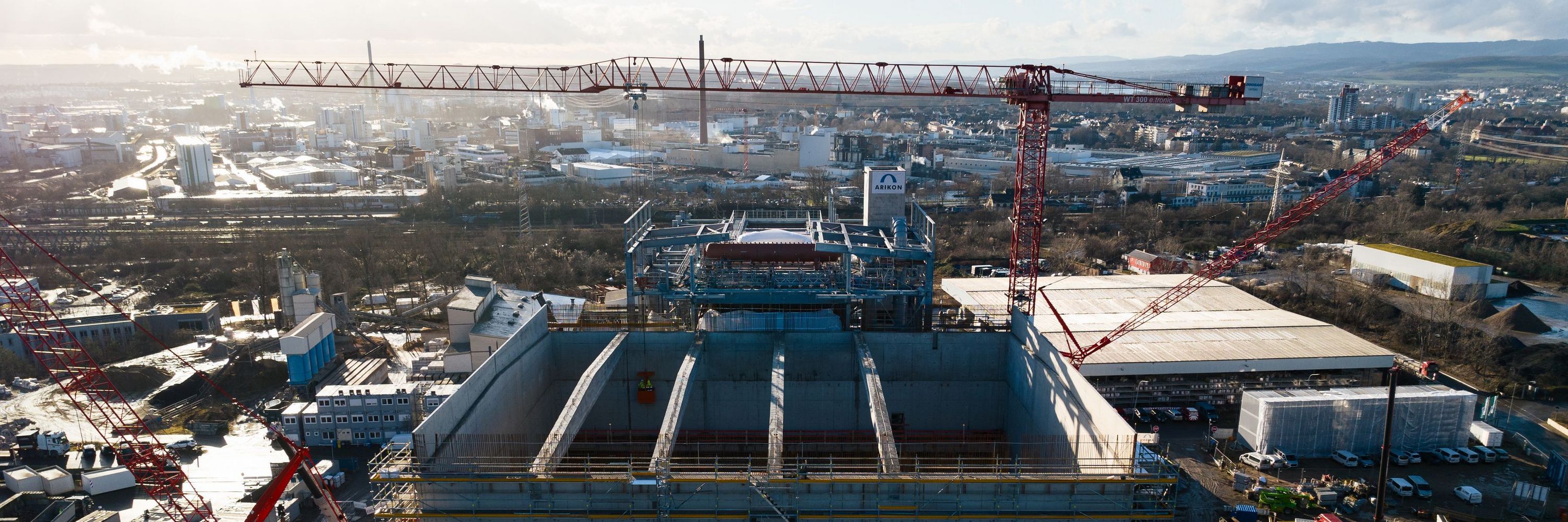 header drohnenvermessung baustelle müllheizkraftwerk wiesbaden fertigteile